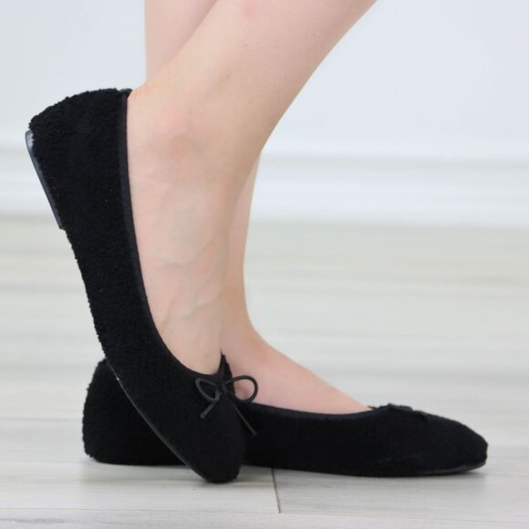 Black Flat Slip On Comfort Shoes Sherpa - Picture 2 of 13